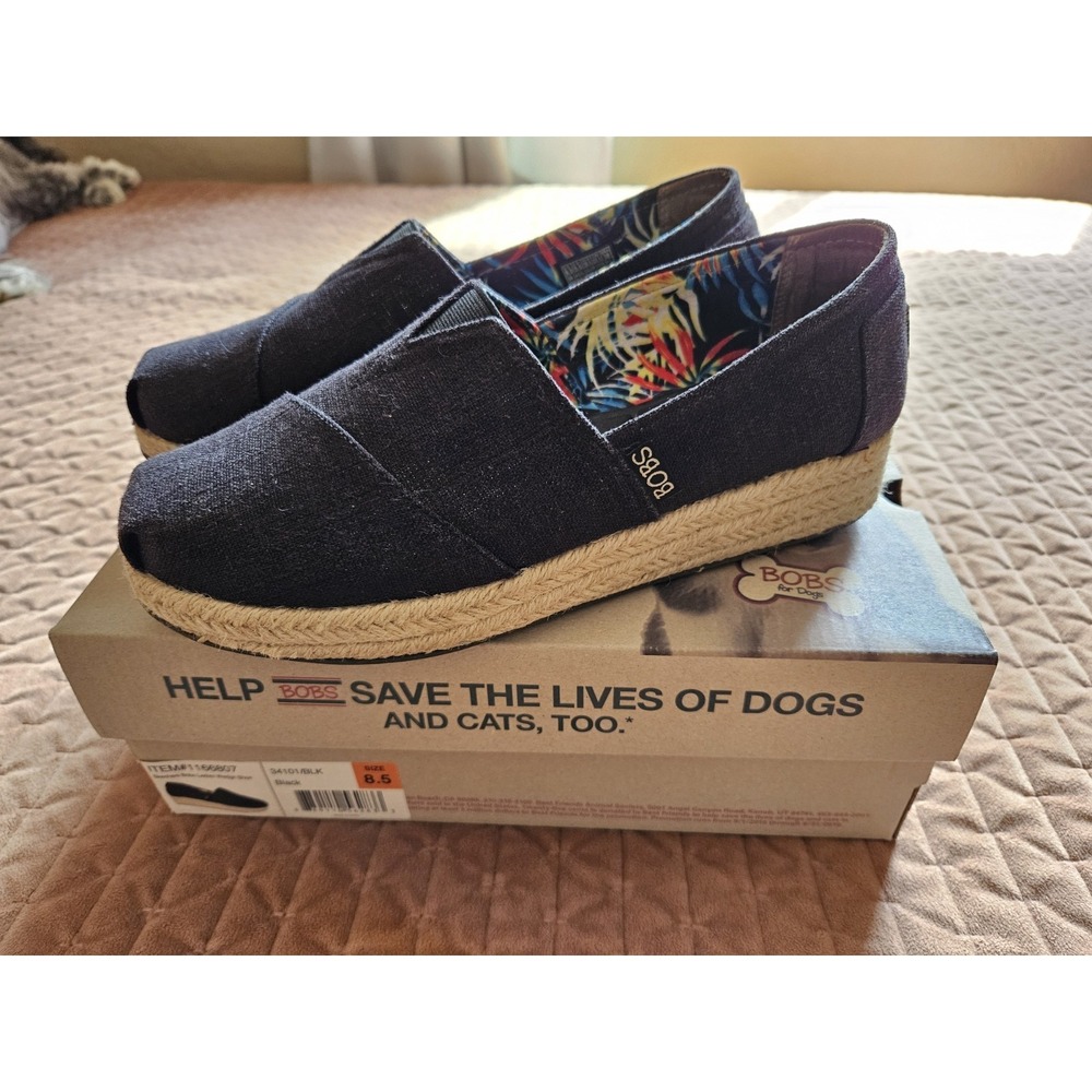 NIB Bob's from Skechers Women's Wedge Espadrille Black Shoes #1166807, Size 8.5